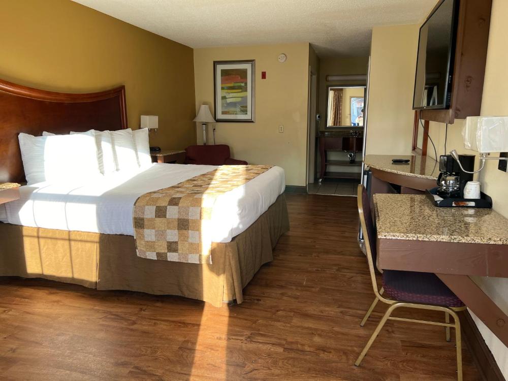 King Room - Smoking  interior